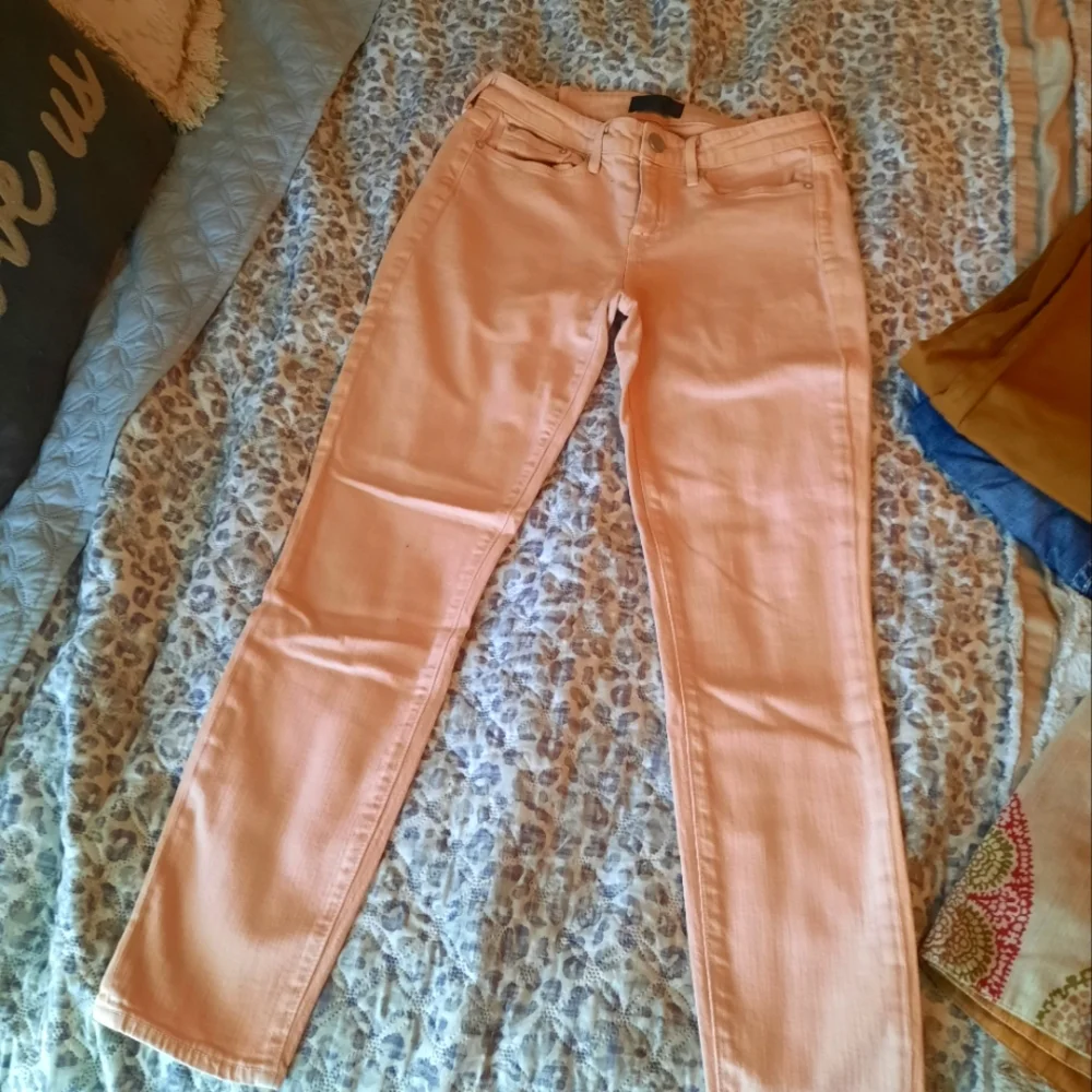 Jeans - Picture 1 of 4
